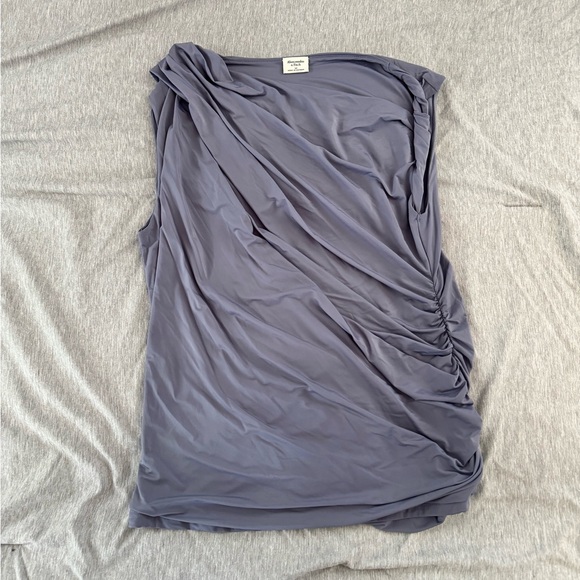 Abercrombie & Fitch Lavender Draped Sleeveless Top - Picture 2 of 5